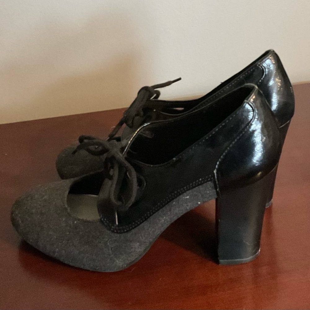 High heel shoes